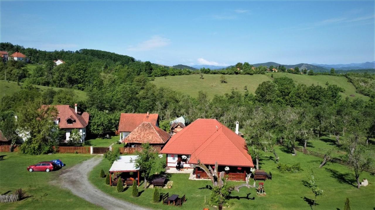 Etno Village Gostoljublje Kosjeric ภายนอก รูปภาพ