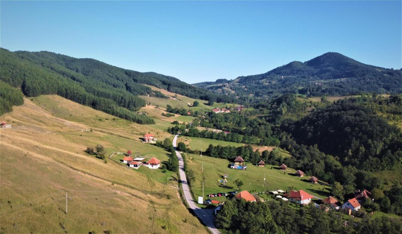 Etno Village Gostoljublje Kosjeric ภายนอก รูปภาพ