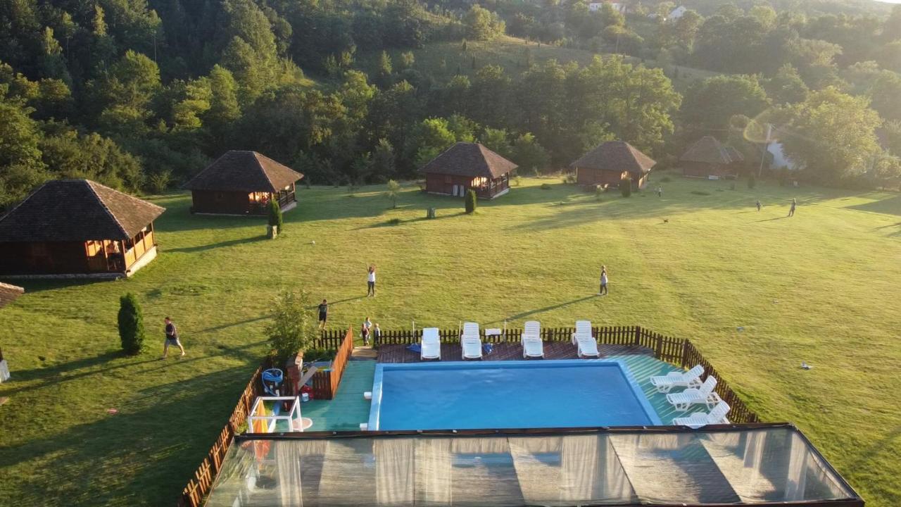 Etno Village Gostoljublje Kosjeric ภายนอก รูปภาพ